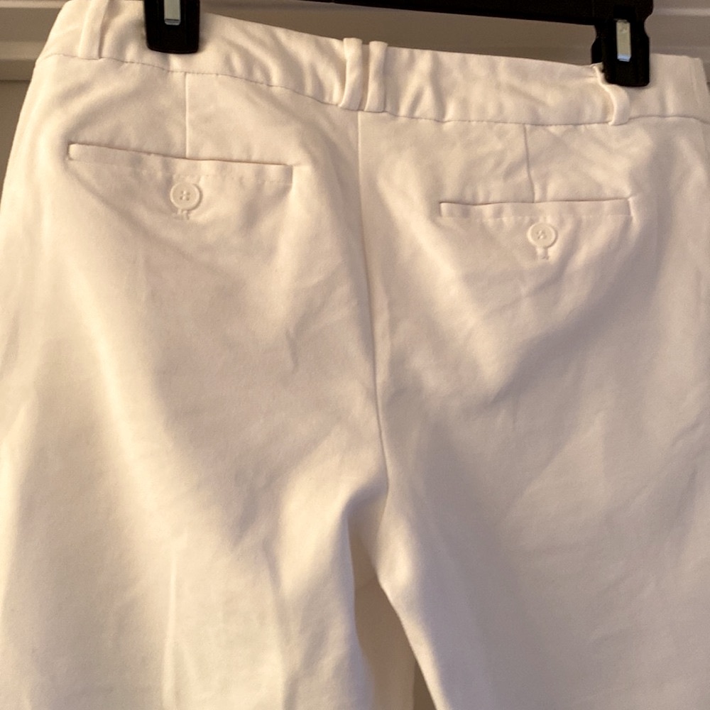Liz Claiborne || Emma white cropped pants (measurements in pictures) - Picture 4 of 10